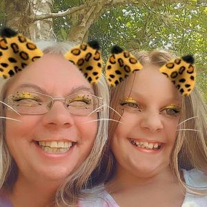 Meet your Posher, Dawn